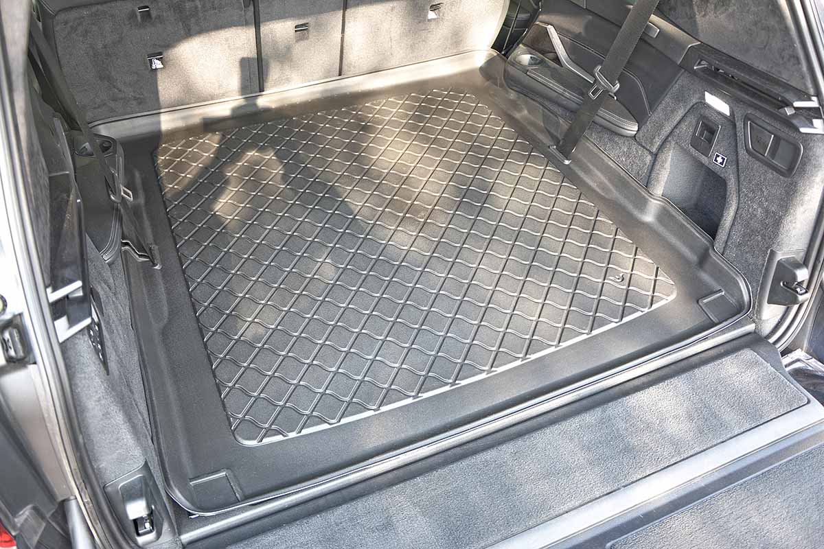 Tavita de portbagaj BMW X7 G07, caroserie SUV, fabricatie 03.2019 - prezent #1