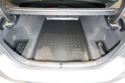 Tavita portbagaj BMW Seria 5 G60 PHEV fabricatie 11.2023 - prezent, caroserie sedan, nu corespunde pentru electric #1