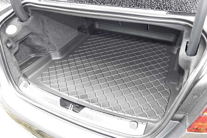 Tavita de portbagaj Jaguar XE, caroserie Sedan, fabricatie 2019 - prezent, Facelift - 6