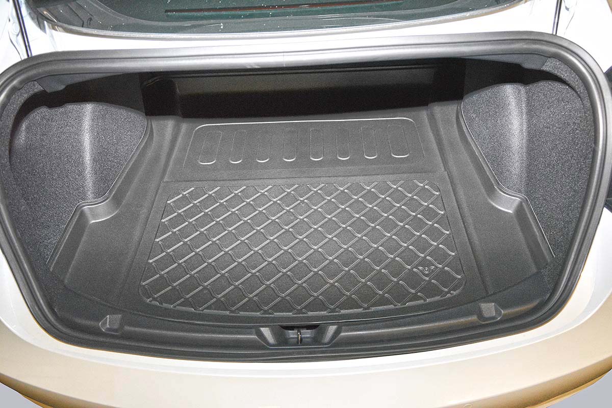 Tavita portbagaj Tesla Model 3 Facelift fabricatie 2020 - prezent, caroserie sedan, portbagaj spate #1