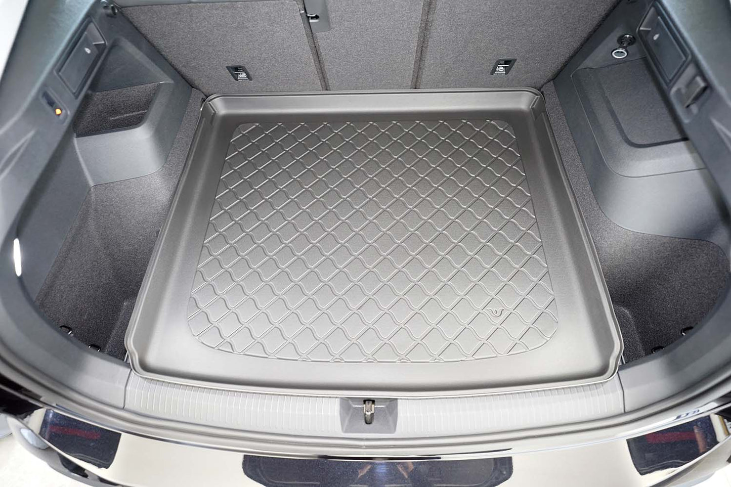 Tavita portbagaj Volkswagen Tiguan III MHEV fabricatie 11.2023 - prezent, caroserie suv, portbagaj superior, podea variabila in pozitie superioara #1