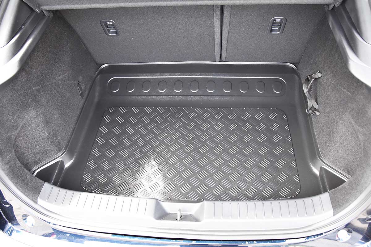 Tavita portbagaj Mazda CX-30 fabricatie 08.2019 - prezent, caroserie suv, fara sistem audio Bose, fara Smart Cargo System #2 - Auto Alorria
