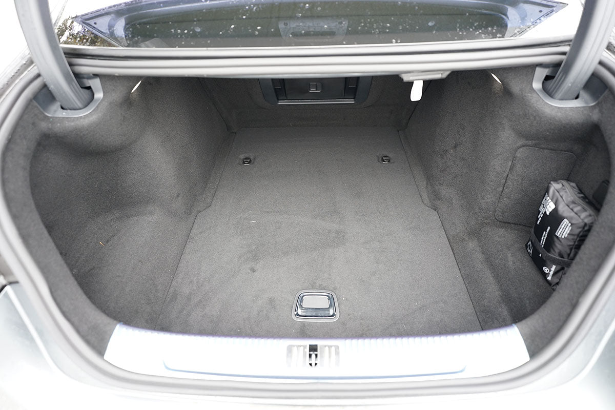 Tavita portbagaj Mercedes S-Class V223 Long fabricatie 2020 - prezent, caroserie sedan, bancheta culisanta, nu corespunde pentru Plug-in Hybrid #1 - Auto Alorria