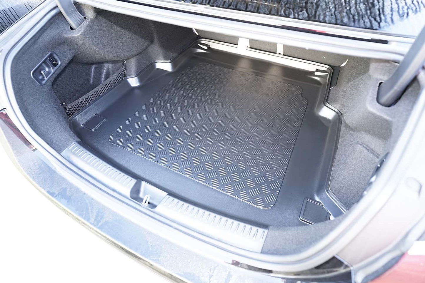 Tavite portbagaj Mercedes E-Class W214, caroserie sedan, an fabricatie 05.2023 - prezent, nu corespunde pentru phev | 194029BSC