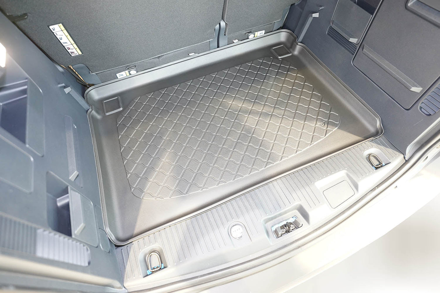Tavita portbagaj Ford Tourneo Courier II fabricatie 10.2023 - prezent, caroserie van, 5 locuri #1