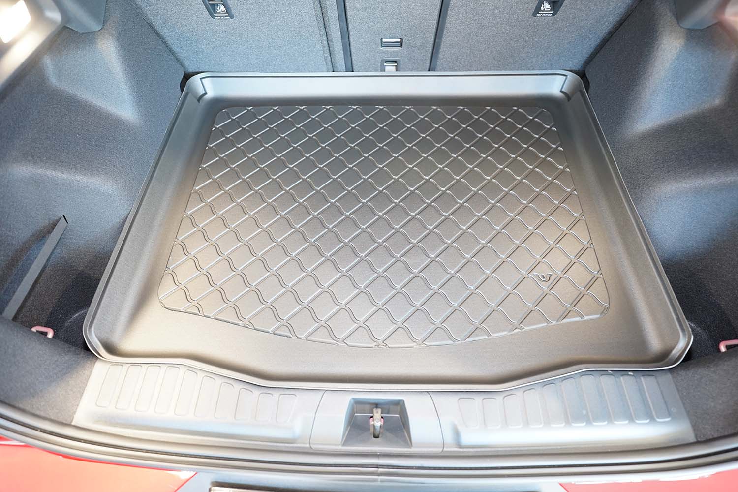 Tavita portbagaj Ford Explorer VI EV fabricatie 06.2024 - prezent, caroserie suv, portbagaj superior, podea variabila in pozitie superioara #2 - Auto Alorria