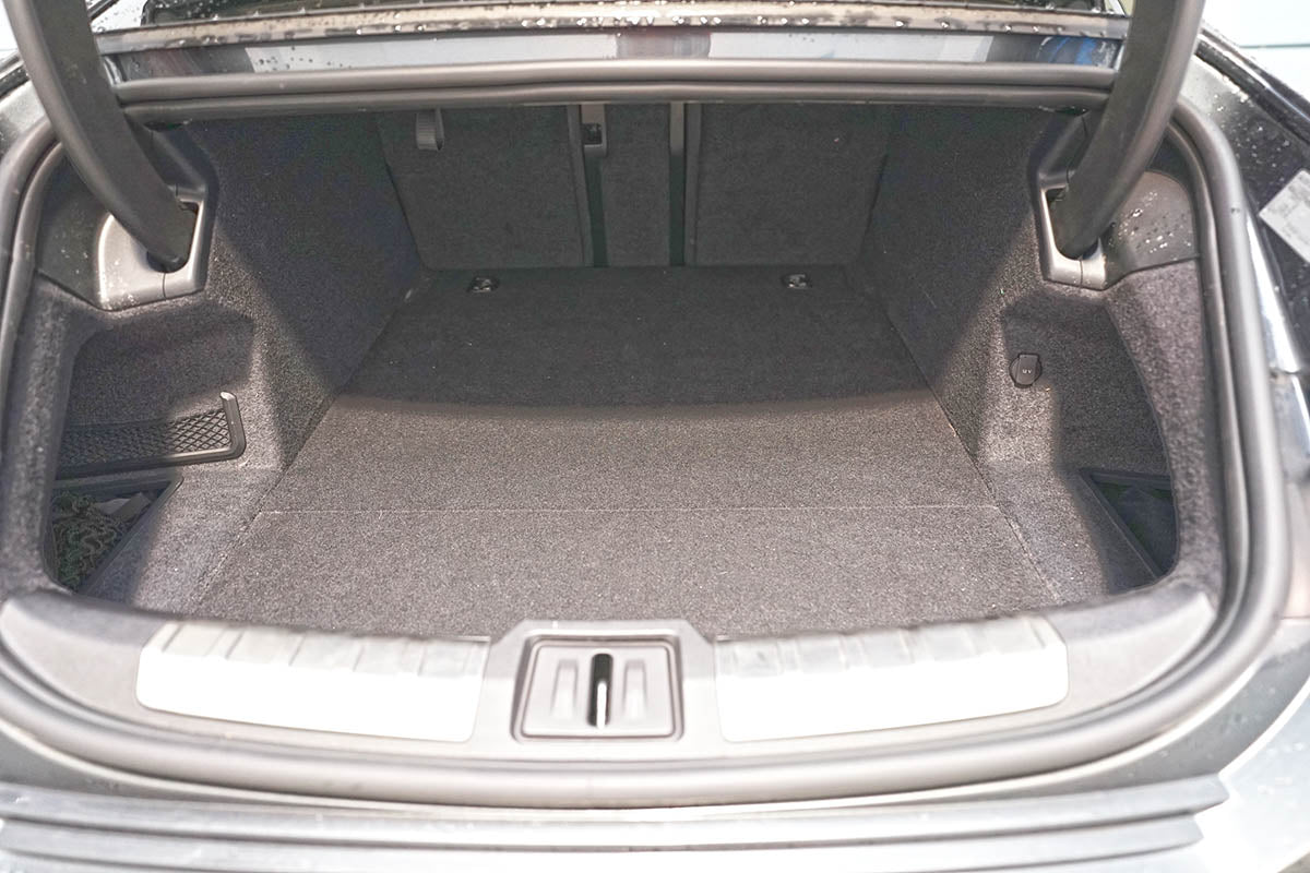 Tavita portbagaj Porsche Taycan electric fabricatie 01.2020 - prezent, caroserie coupe #1 - 10