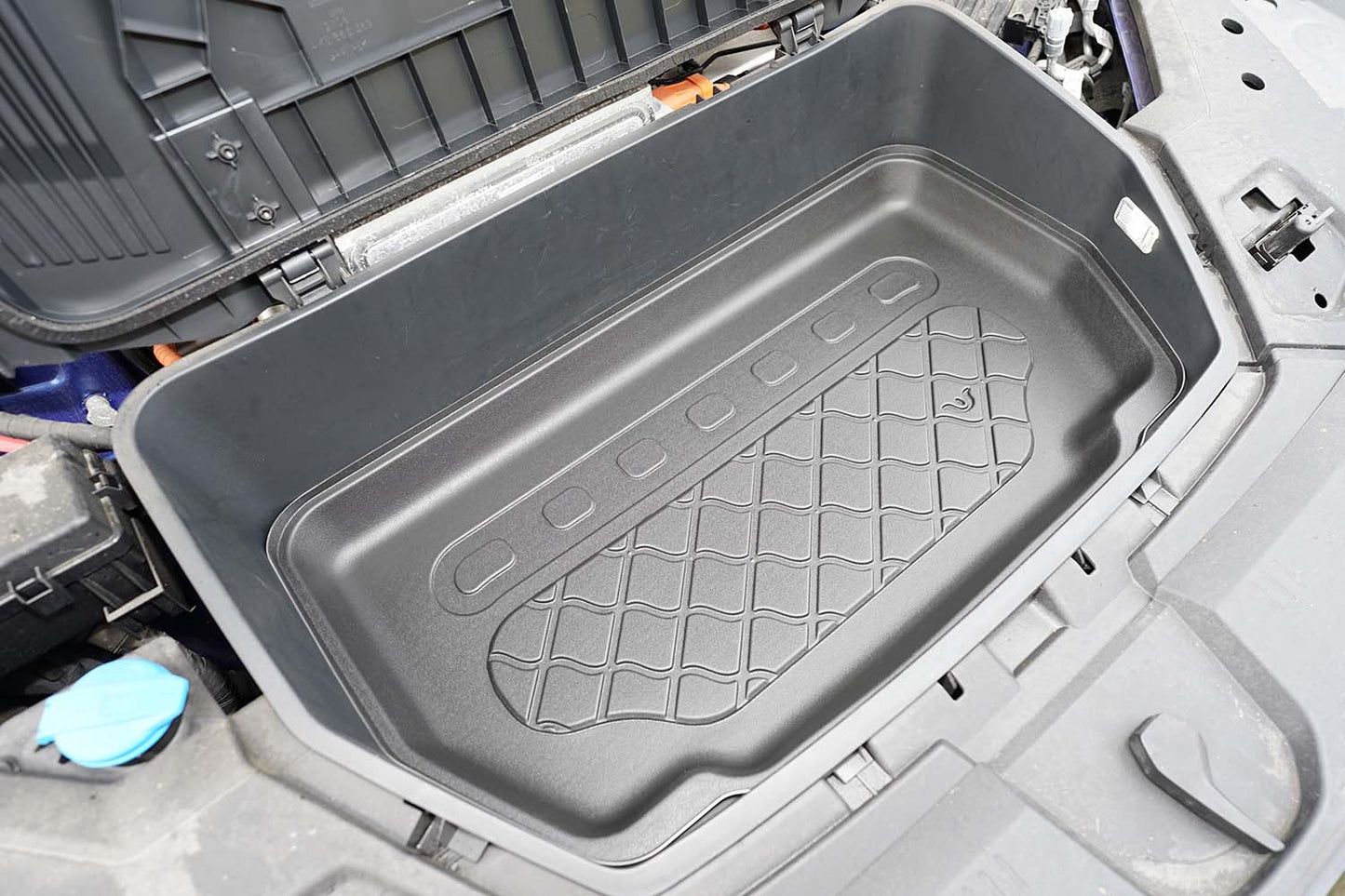 Tavita portbagaj Audi E-Tron fabricatie 05.2019 - prezent, caroserie suv, portbagaj fata #1 - Auto Alorria