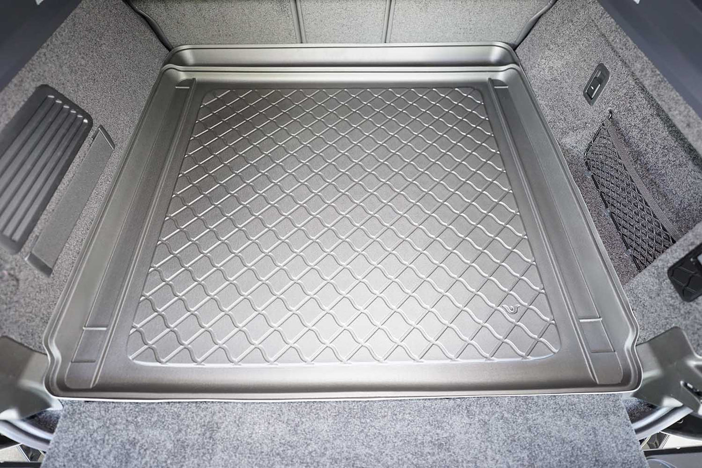 Tavita portbagaj Land Rover Range Rover V PHEV fabricatie 11.2021 - prezent, caroserie suv, 5 locuri, ampatament lung, lungime ajustabila #2