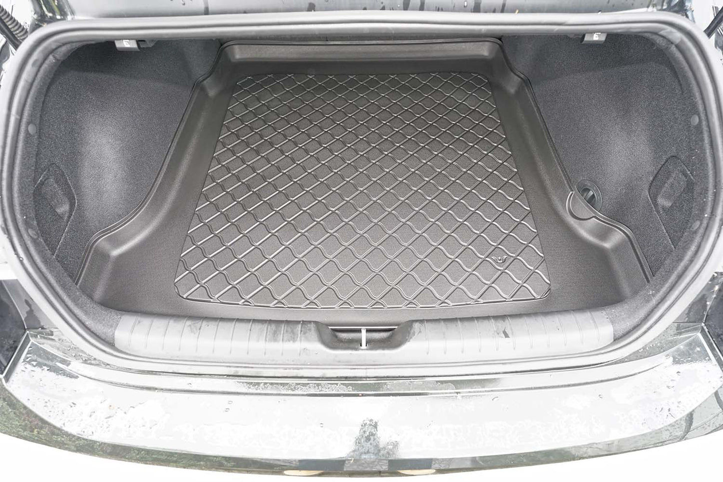 Tavita portbagaj Hyundai Ioniq 6 fabricatie 11.2022 - prezent, caroserie sedan #2 - Auto Alorria