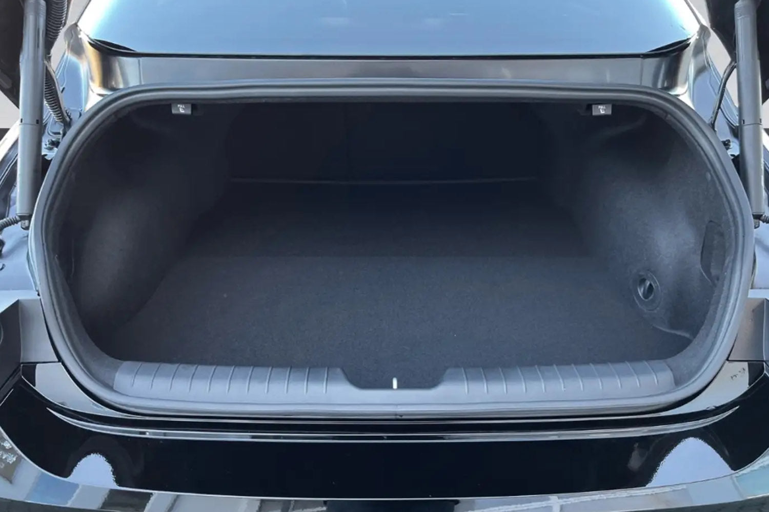Tavita portbagaj Hyundai Ioniq 6 fabricatie 11.2022 - prezent, caroserie sedan #1 - Auto Alorria