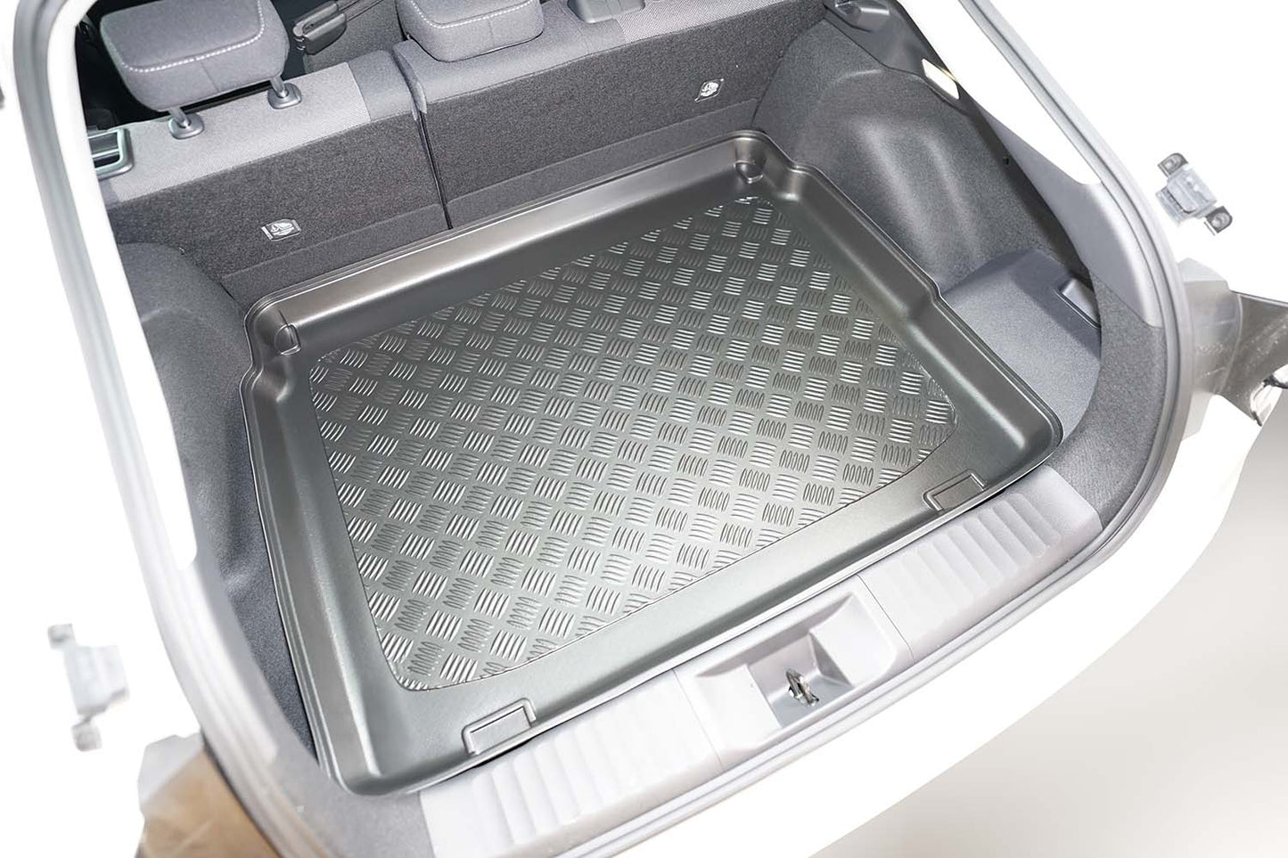 Tavite portbagaj Toyota Prius V PHEV, caroserie hatchback, an fabricatie 07.2023 - prezent | 194281BSC