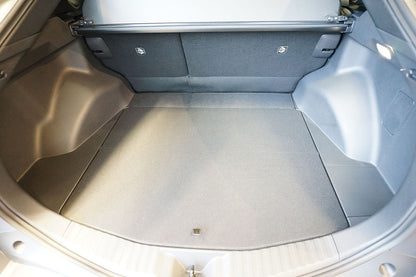 Tavita portbagaj Toyota bZ4X fabricatie 07.2022 - prezent, caroserie suv, portbagaj superior, cu ureche detasabila pentru subwoofer #2