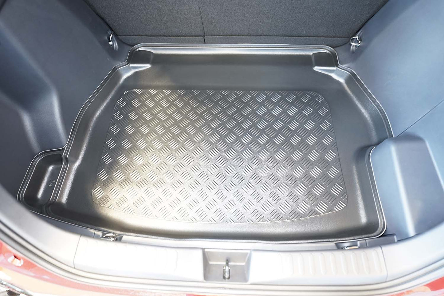 Tavita portbagaj Toyota C-HR II Hybrid 2.0 Dynamic Force 4x4 fabricatie 01.2024 - prezent, caroserie suv, cu ureche detasabila pentru subwoofer, nu corespunde pentru PHEV #2