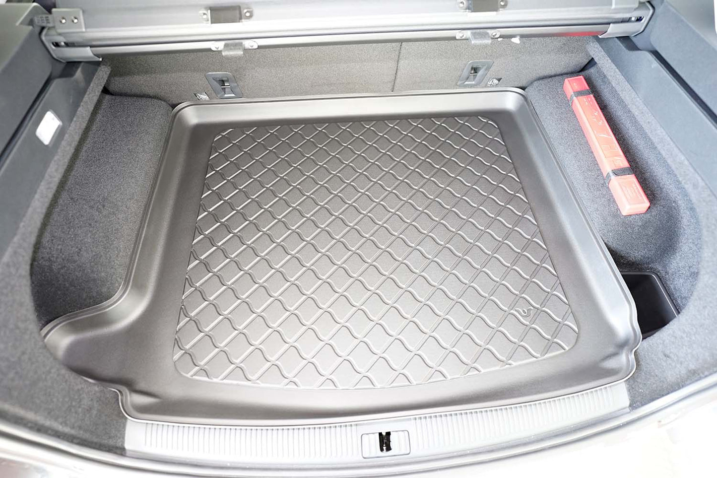 Tavita portbagaj MG HS Facelift fabricatie 03.2023 - 06.2024, caroserie suv, portbagaj superior, nu corespunde pentru EHS PHEV #2