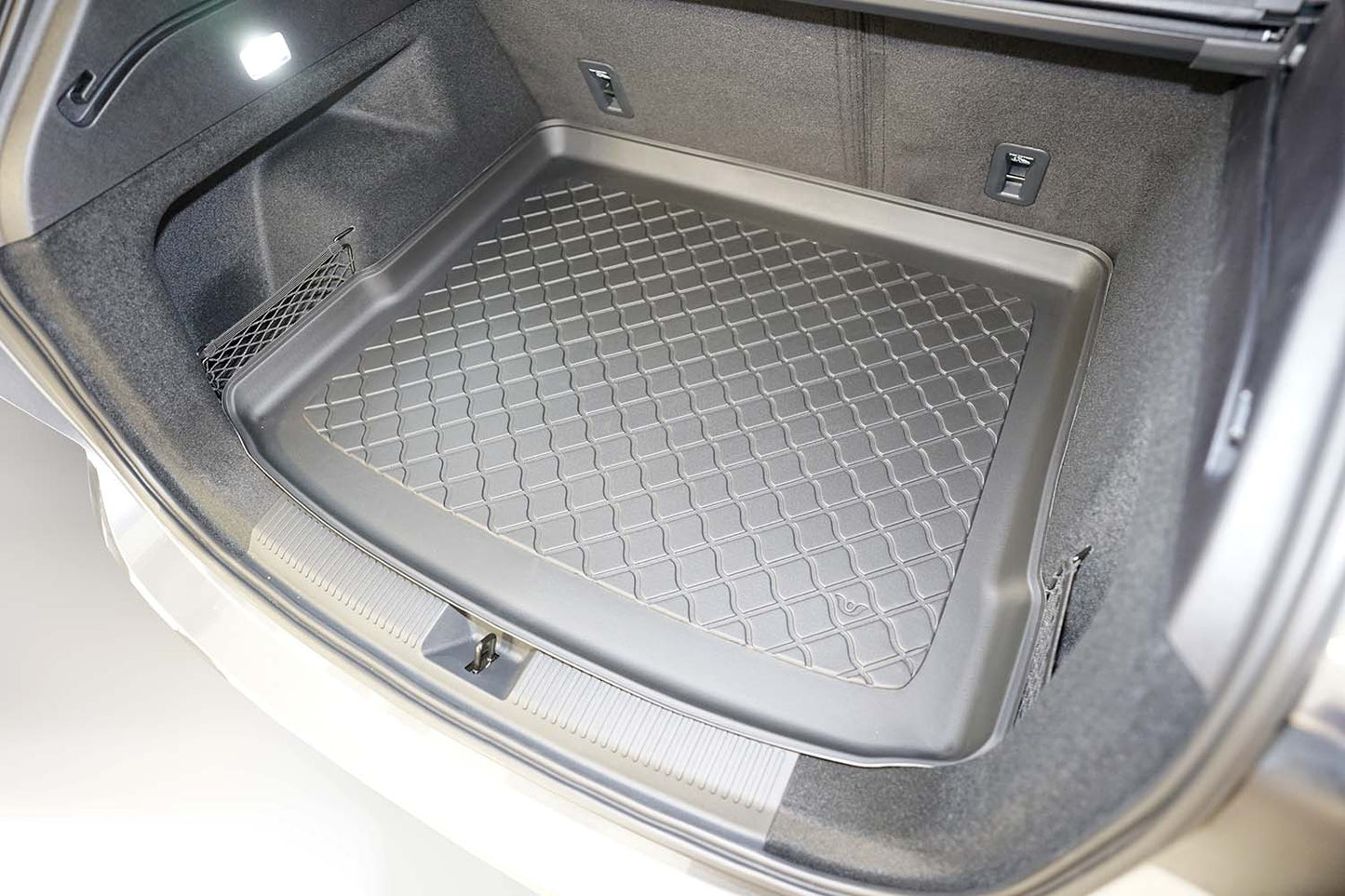 Tavita portbagaj MG HS II fabricatie 07.2024 - prezent, caroserie suv #1