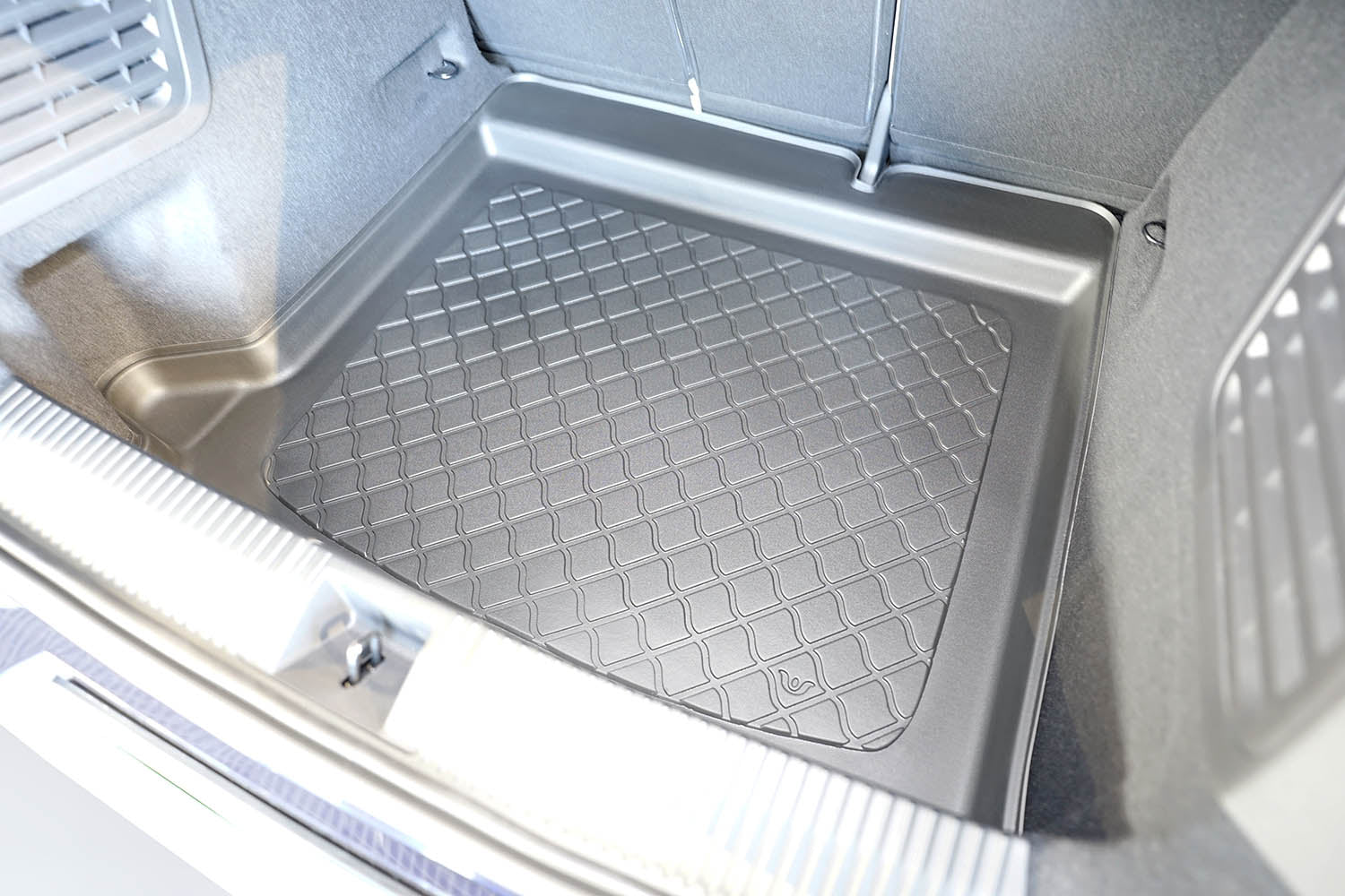 Tavita portbagaj Renault Scenic V E-Tech EV fabricatie 03.2024 - prezent, caroserie suv #2 - Auto Alorria