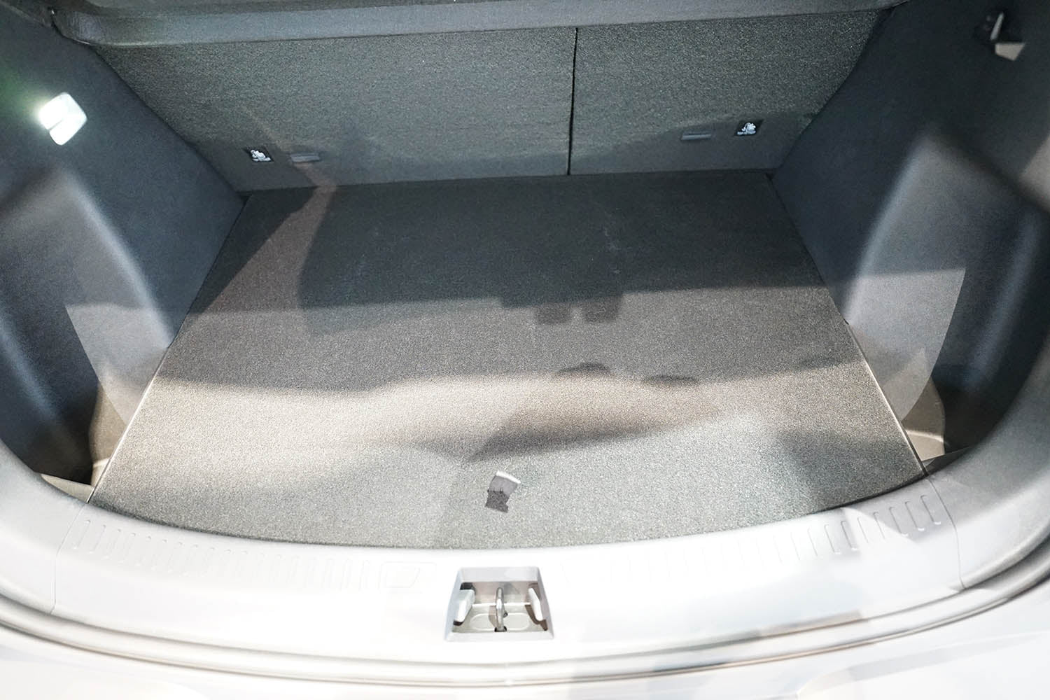 Tavita portbagaj BYD Atto 2 EV fabricatie 02.2025 - prezent, caroserie suv, portbagaj superior, podea variabila in pozitie superioara #2 - Auto Alorria
