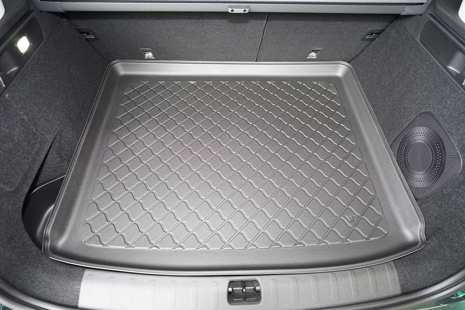 Tavita portbagaj Leapmotor C10 EV fabricatie 10.2024 - prezent, caroserie suv #1 - Auto Alorria