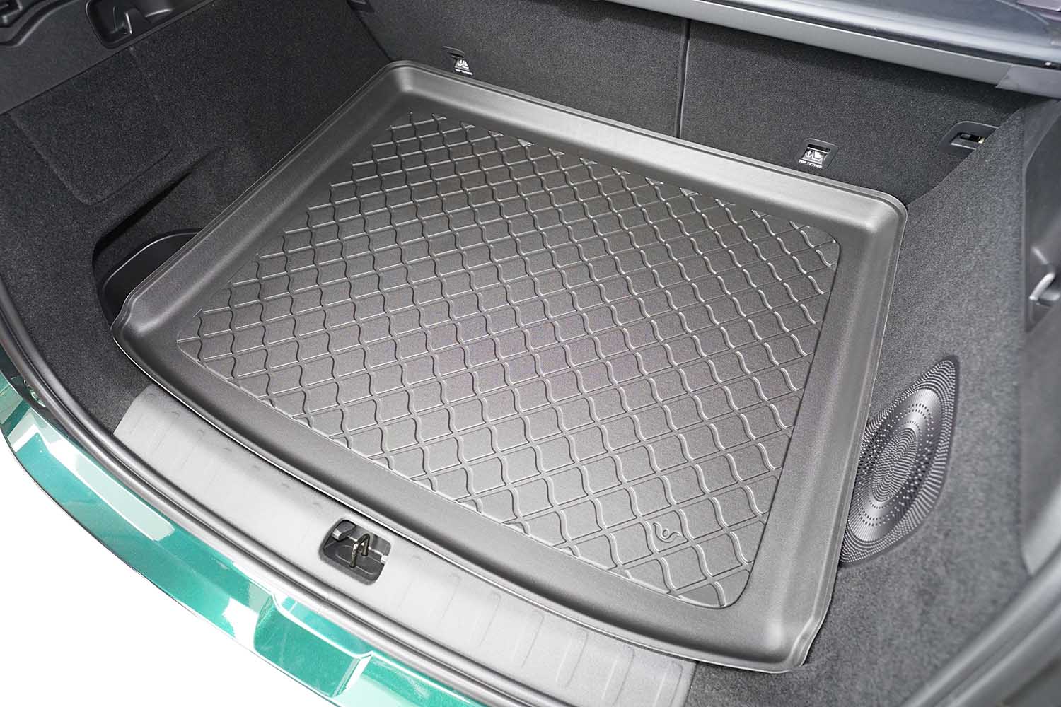 Tavita portbagaj Leapmotor C10 EV fabricatie 10.2024 - prezent, caroserie suv #1 - Auto Alorria