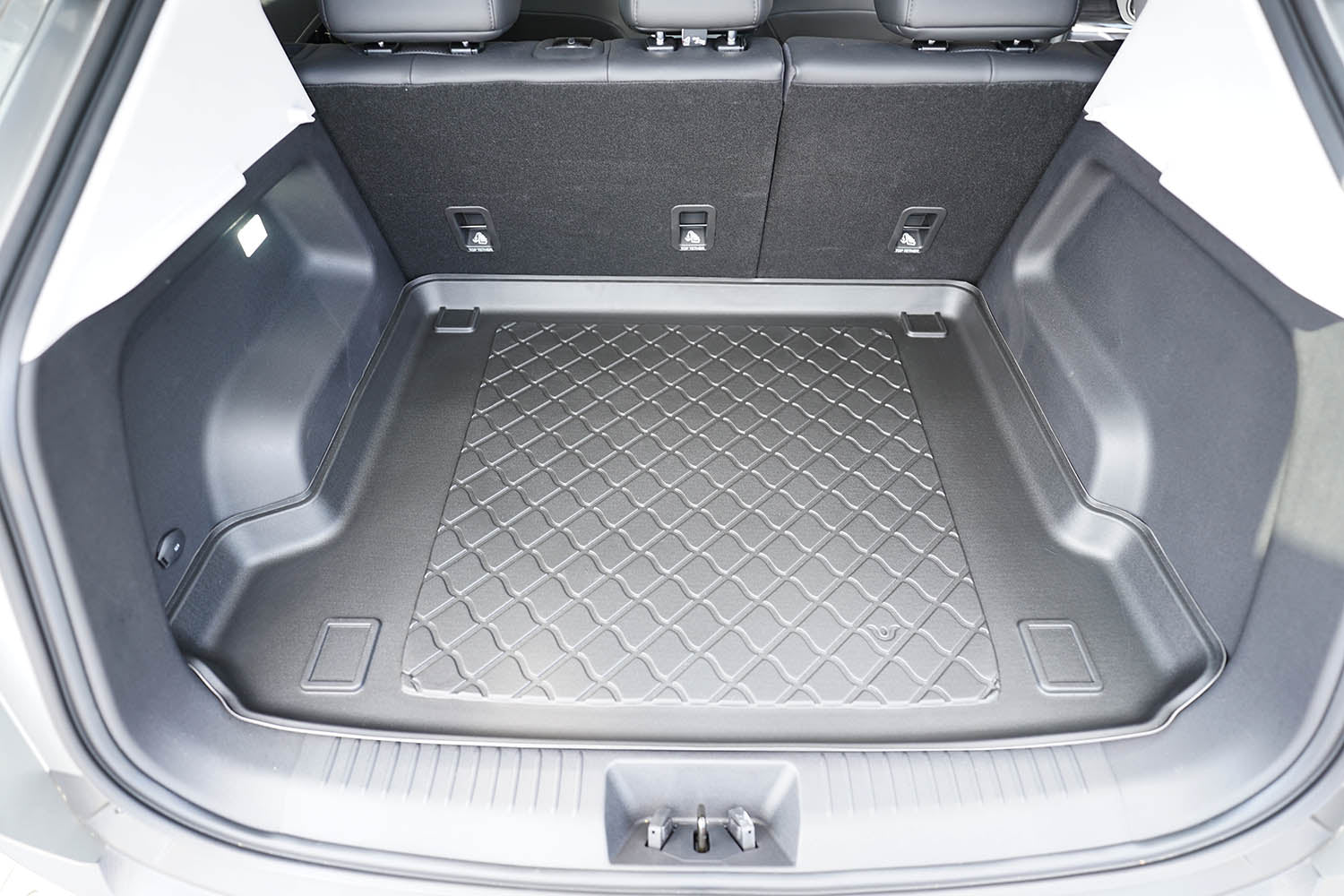 Tavita portbagaj Omoda E5 fabricatie 02.2024 - prezent, caroserie suv, portbagaj superior, cu podea dubla #1 - Auto Alorria
