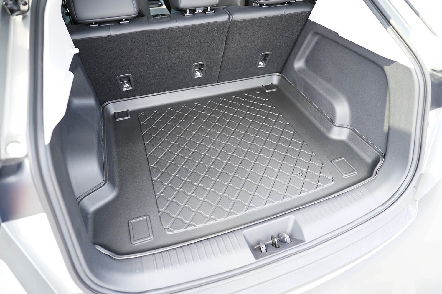 Tavita portbagaj Omoda E5 fabricatie 02.2024 - prezent, caroserie suv, portbagaj superior, cu podea dubla #1 - Auto Alorria
