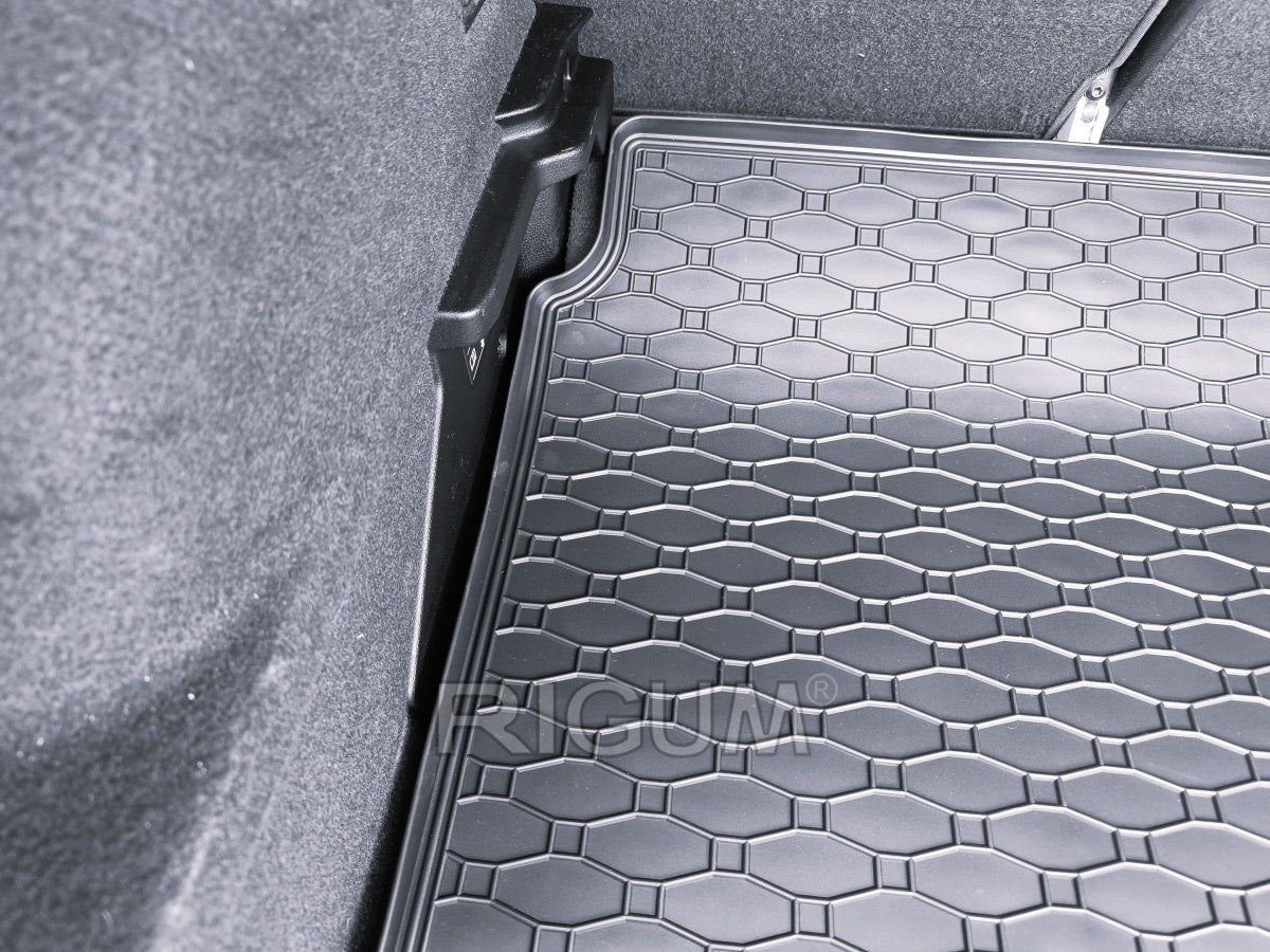 Tavite portbagaj Audi Q2, caroserie suv, an fabricatie 10.2016 - prezent, portbagaj inferior si superior | 402162
