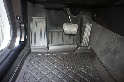 Covorase auto tip tavita BMW Seria 5 E60, an fabricatie 07.2003 - 02.2010, caroserie sedan | 602058