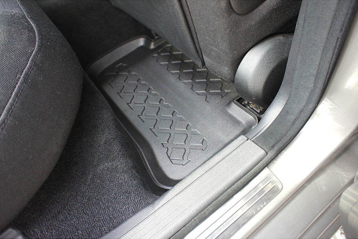 Covorase tip tavita Mercedes Clasa C W204, caroserie Sedan, fabricatie 04.2007 - 02.2014 - 9