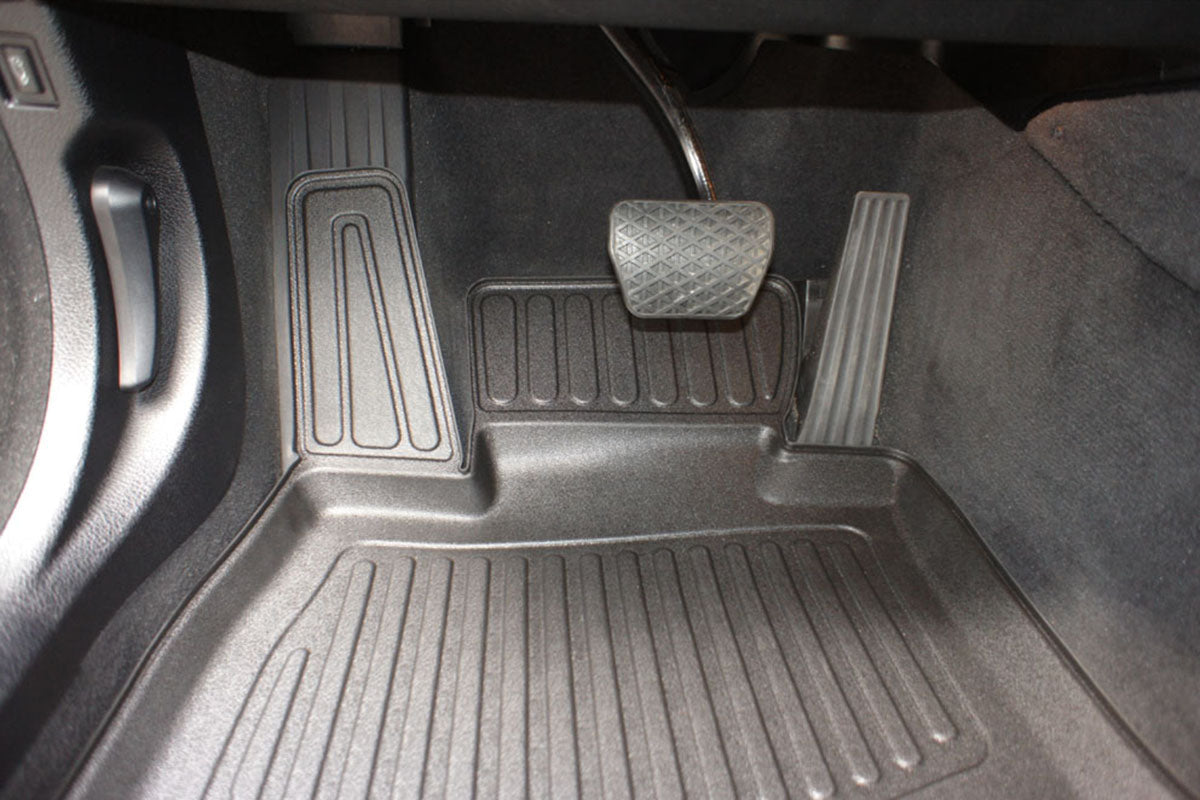 Covorase auto tip tavita BMW Seria 5 F10, an fabricatie 03.2010 - 2013, caroserie sedan inainte de facelift, fara x-drive | 603163
