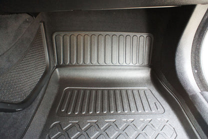 Covorase auto tip tavita BMW Seria 5 F10, an fabricatie 03.2010 - 2013, caroserie sedan inainte de facelift, fara x-drive | 603163