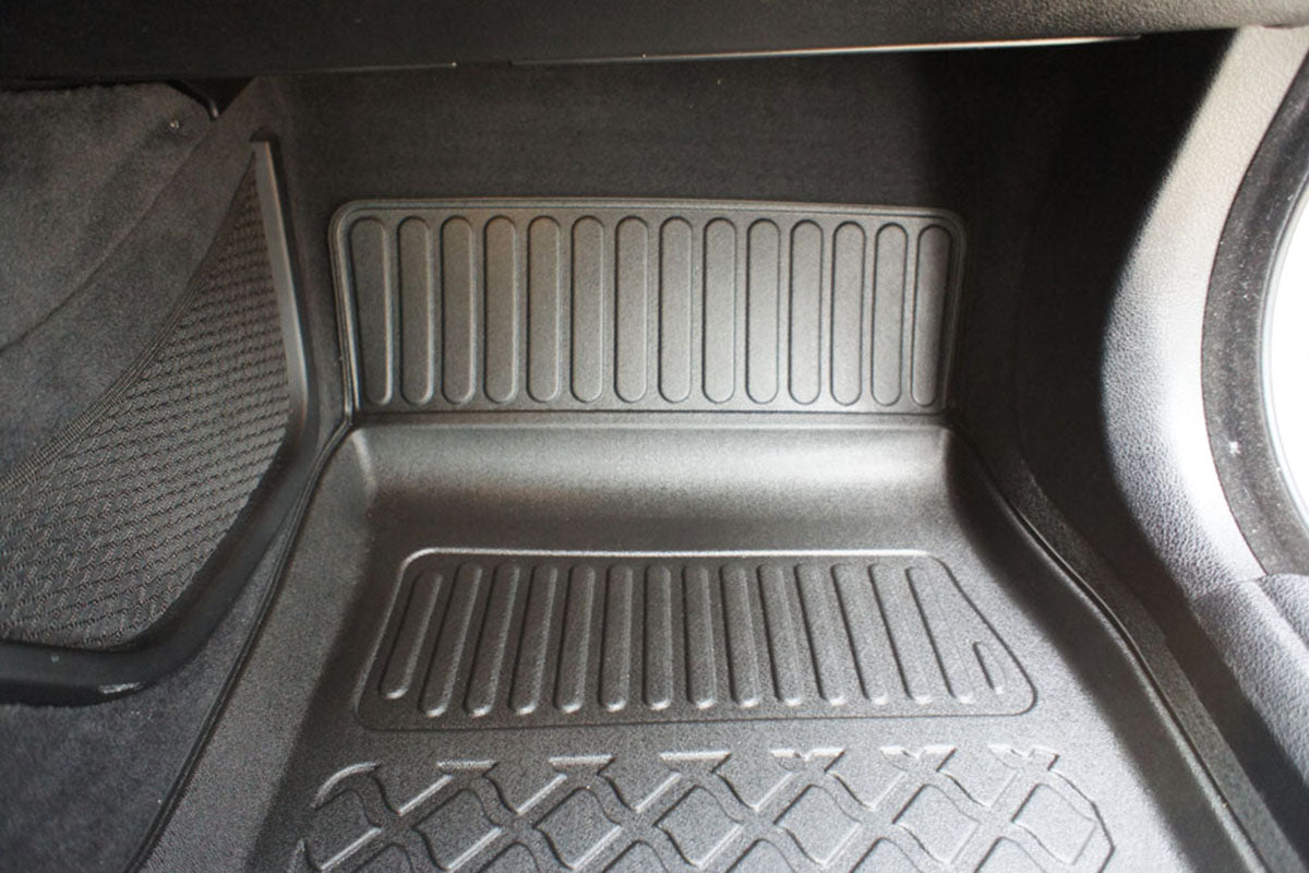 Covorase auto tip tavita BMW Seria 5 F11, an fabricatie 03.2010 - 2013, caroserie combi inainte de facelift, fara x-drive | 603163
