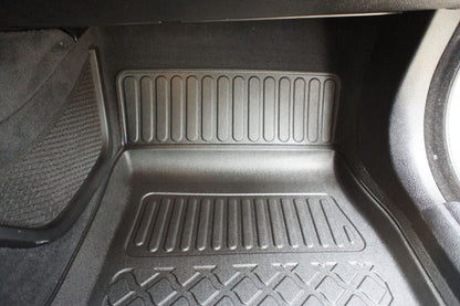Covorase auto tip tavita BMW Seria 5 F11, an fabricatie 03.2010 - 2013, caroserie combi inainte de facelift, cu x-drive | 603165
