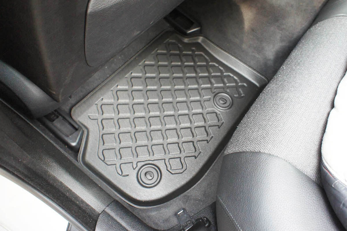 Covorase auto tip tavita BMW Seria 5 F11, an fabricatie 03.2010 - 2013, caroserie combi inainte de facelift, cu x-drive | 603165