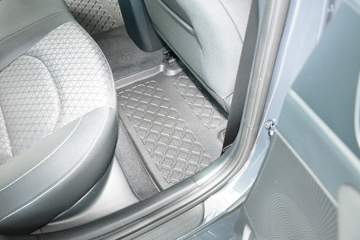 Covorase auto tip tavita Hyundai I30 III, an fabricatie 07.2017 - prezent, caroserie combi nu corespunde pentru phev | 603312