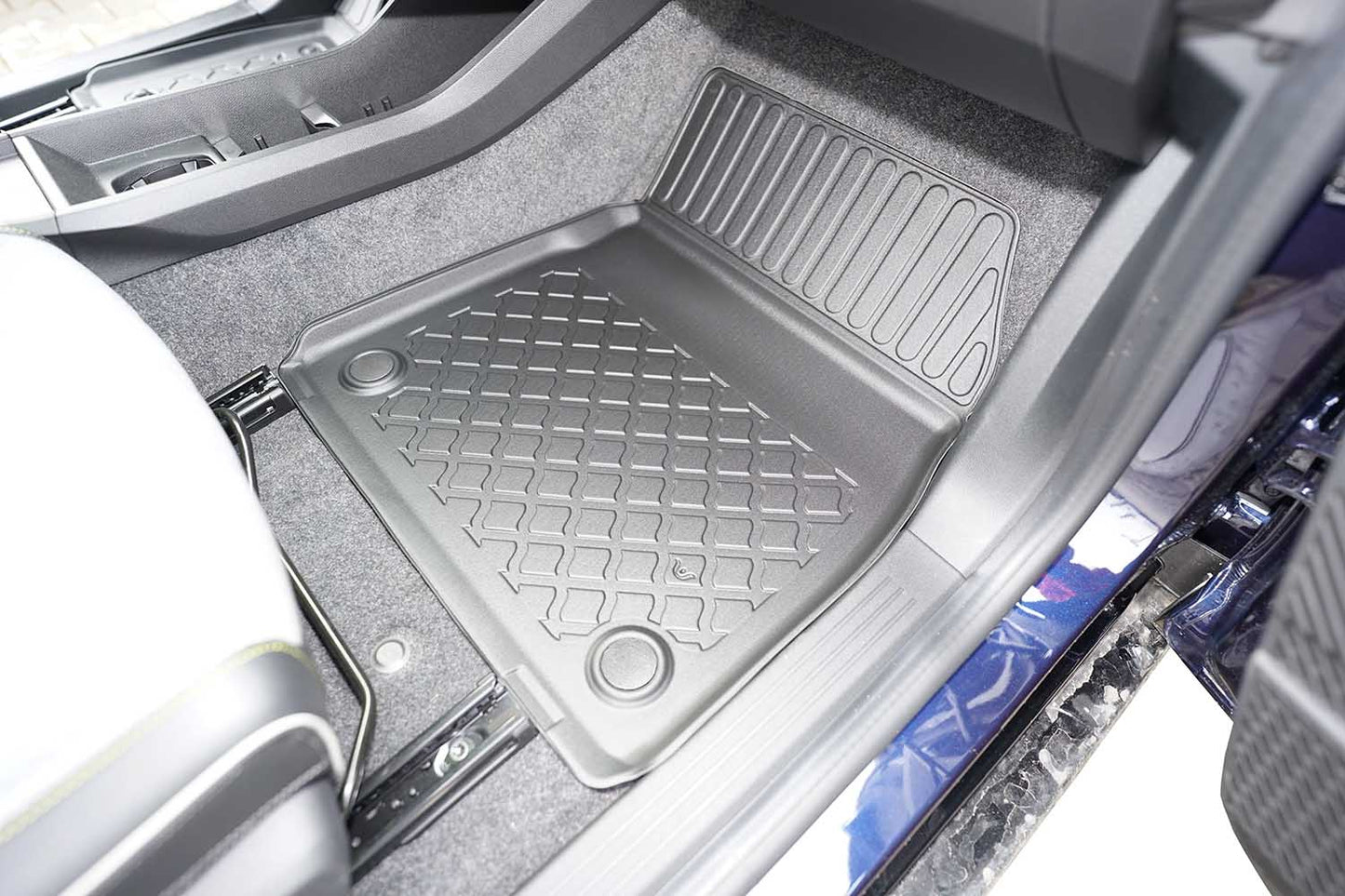 Covorase auto tip tavita Renault Megane E-Tech, an fabricatie 06.2022 - prezent, caroserie hatchback | 603486