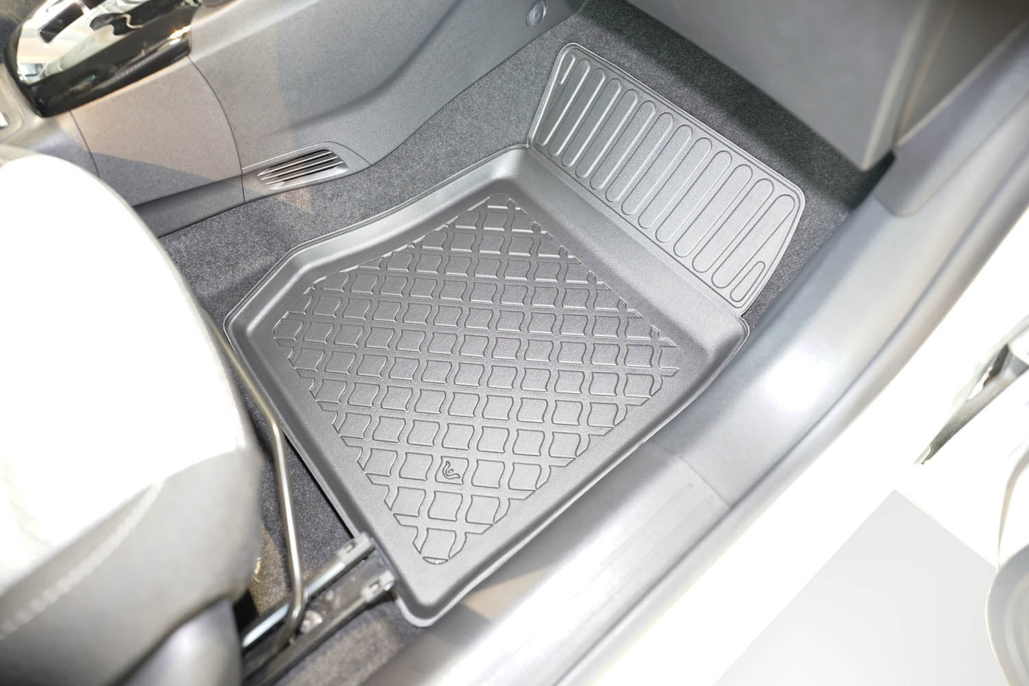 Covorase auto tip tavita Citroen C4 III MHEV Facelift fabricatie 03.2025 - prezent, caroserie hatchback #1 - Auto Alorria