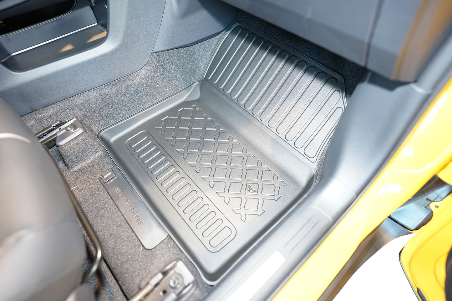 Covorase auto tip tavita Lexus LBX Hybrid fabricatie 03.2024 - prezent, caroserie suv #1