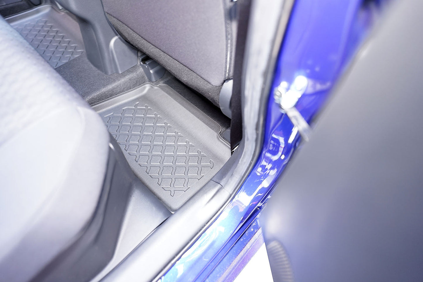 Covorase auto tip tavita Lexus LBX Hybrid fabricatie 03.2024 - prezent, caroserie suv #1