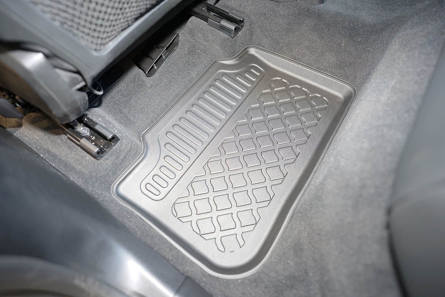 Covorase auto tip tavita BMW X3 G45 MHEV fabricatie 11.2024 - prezent, caroserie suv #1 - Auto Alorria