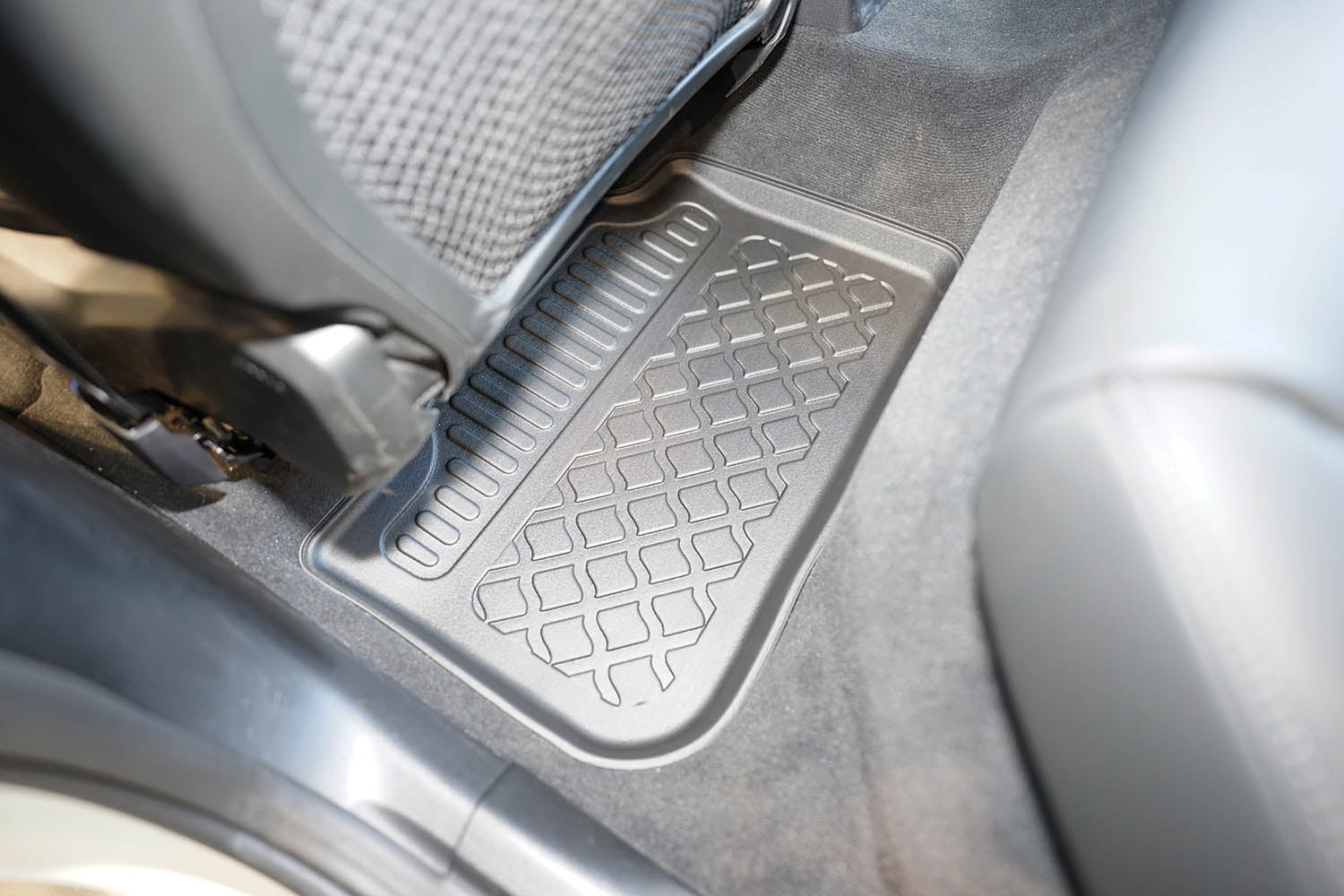 Covorase auto tip tavita BMW X3 G45 MHEV fabricatie 11.2024 - prezent, caroserie suv #1 - Auto Alorria
