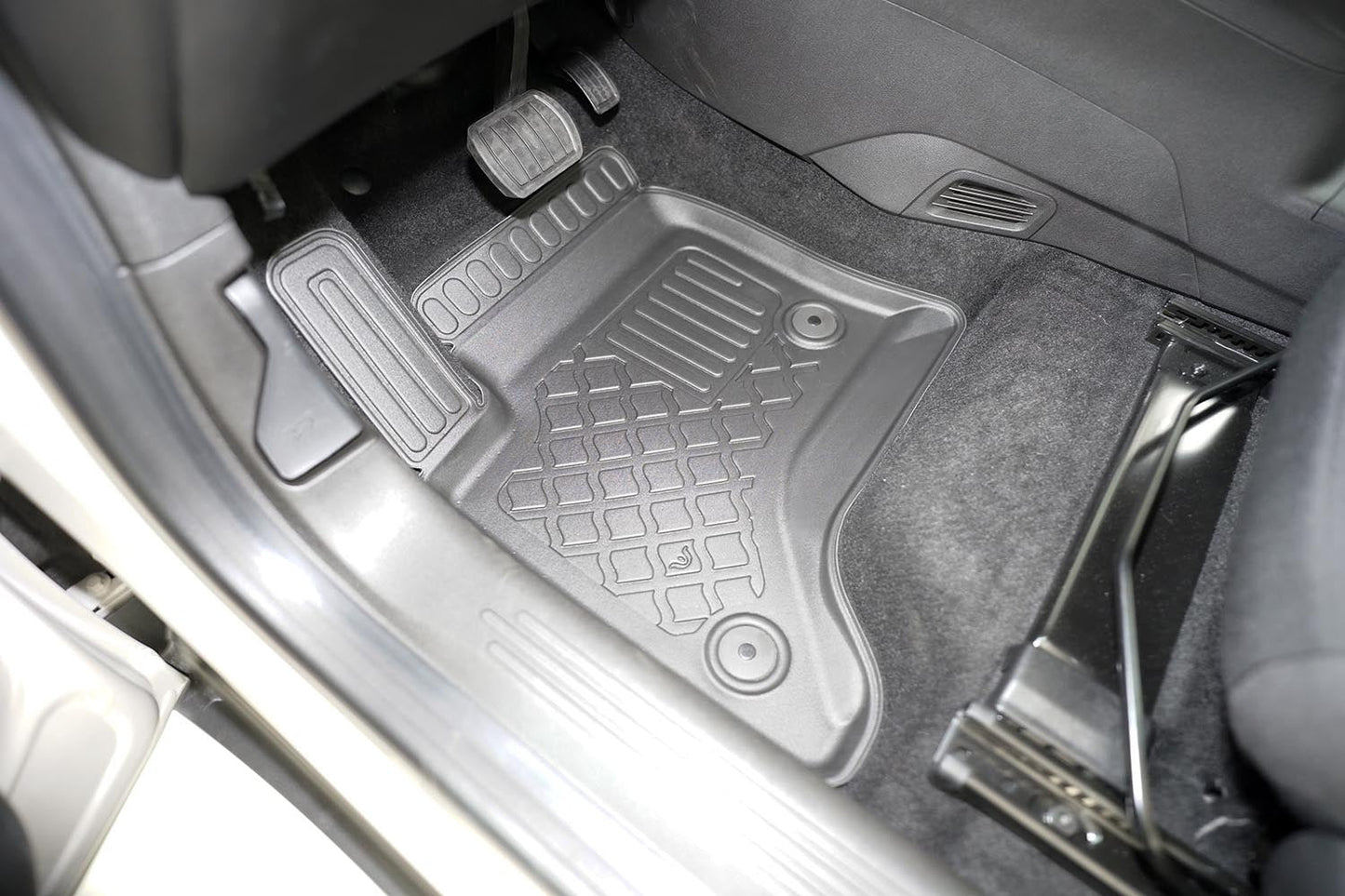 Covorase auto tip tavita Alfa Romeo Junior Hybrid fabricatie 04.2024 - prezent, caroserie suv #3