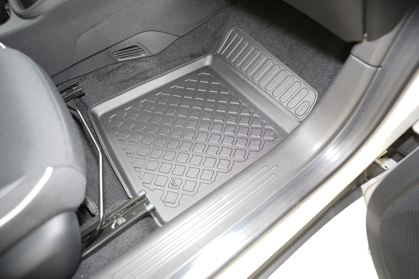 Covorase auto tip tavita Fiat 600 Hybrid fabricatie 01.2024 - prezent, caroserie hatchback #2