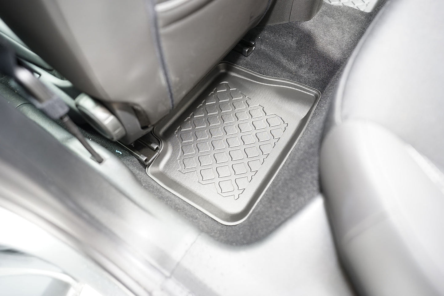 Covorase auto tip tavita Jeep Avenger EV, an fabricatie 2023 - prezent, caroserie suv | 603835