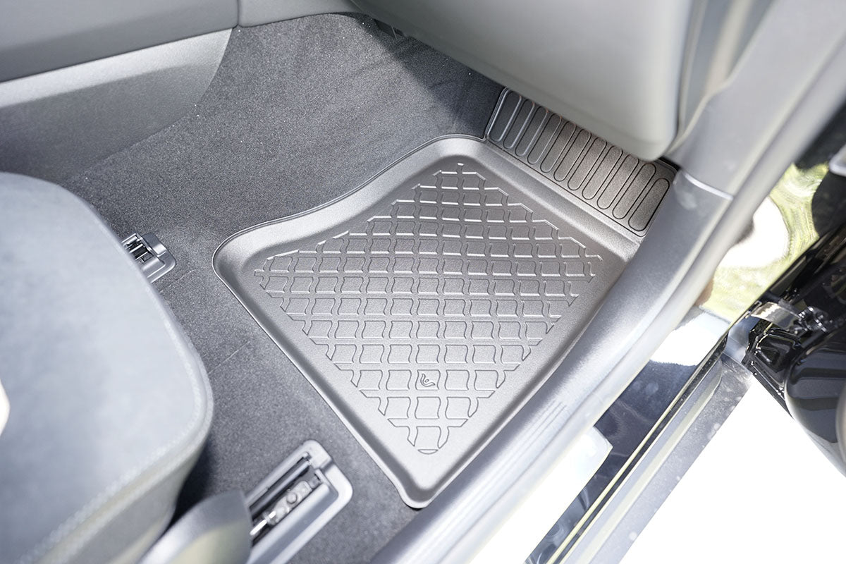 Covorase auto tip tavita Mercedes GLC X254 PHEV fabricatie 09.2022 - prezent, caroserie suv #1