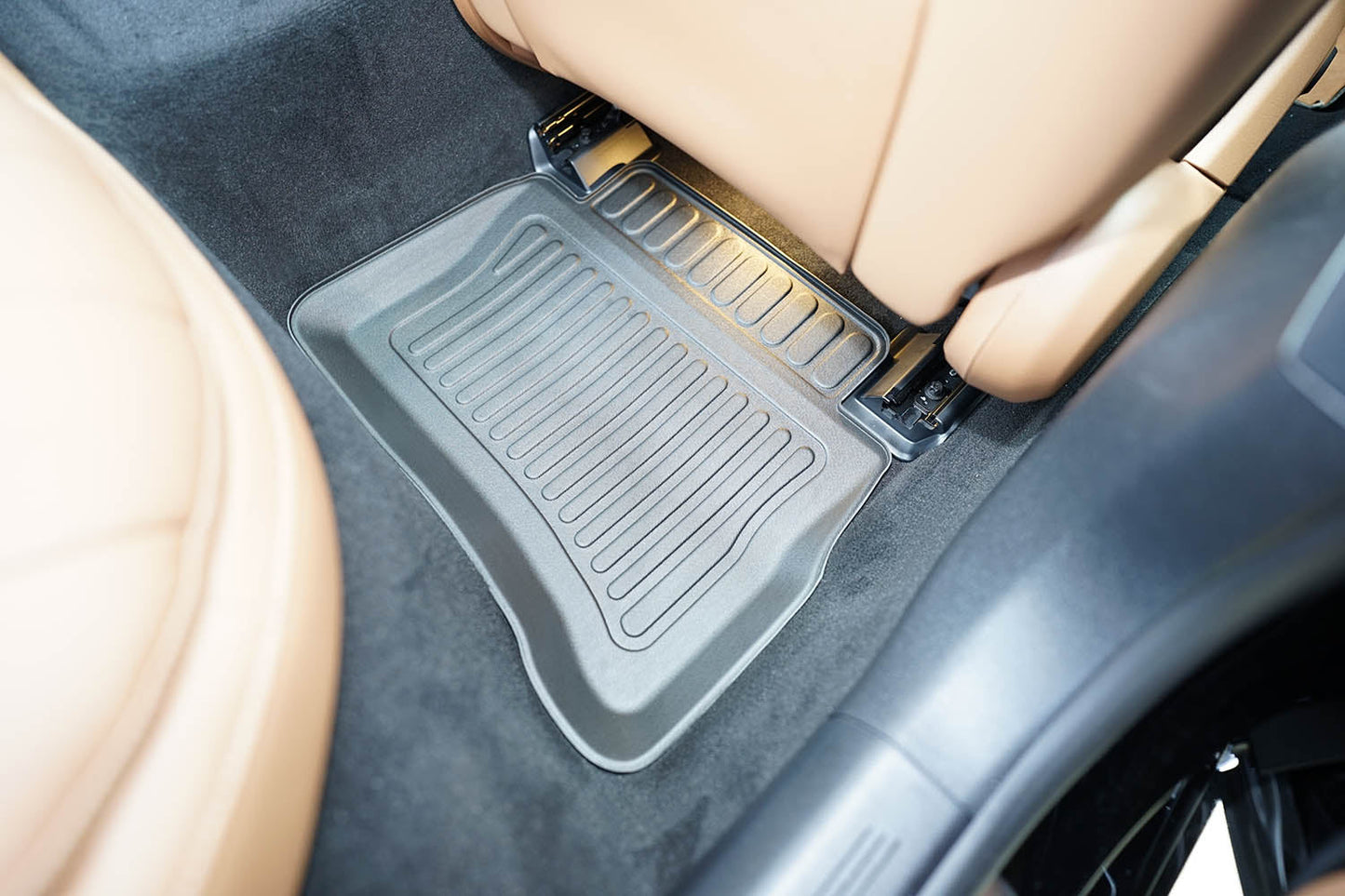 Covorase auto tip tavita Mercedes E-Class W214 PHEV, an fabricatie 10.2023 - prezent, caroserie sedan | 604029