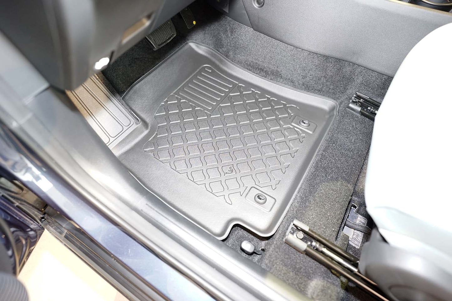 Covorase auto tip tavita Hyundai Kona II, an fabricatie 04.2023 - prezent, caroserie suv nu corespunde pentru electric | 604223