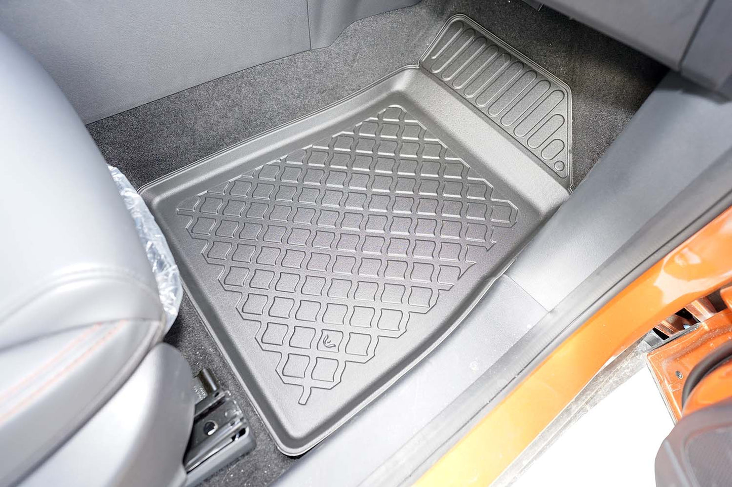 Covorase auto tip tavita MG ZS, an fabricatie 06.2022 - prezent, caroserie suv | 604352
