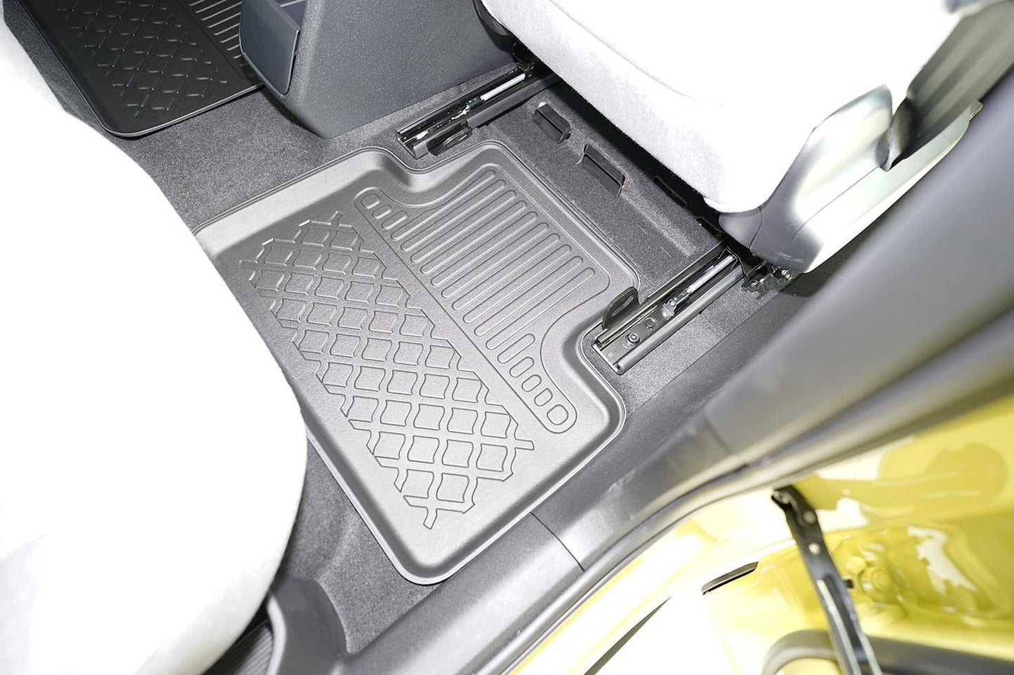 Covorase auto tip tavita Volvo EX30, an fabricatie 12.2023 - prezent, caroserie suv | 604400