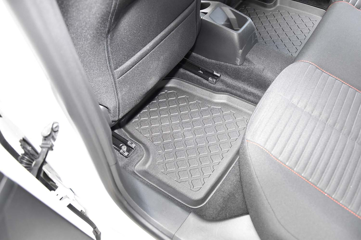 Covorase auto tip tavita Opel Corsa F Hybrid fabricatie 02.2024 - prezent, caroserie hatchback #1